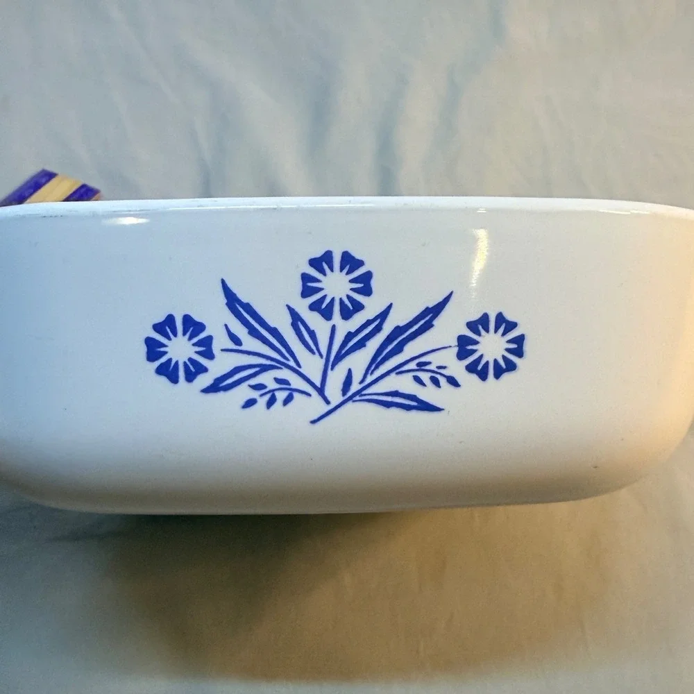 Vintage Corning Ware Cornflower Blue 1 QT Square Casserole Dish P-1-B USA